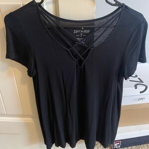 Black American Eagle soft and sexy top